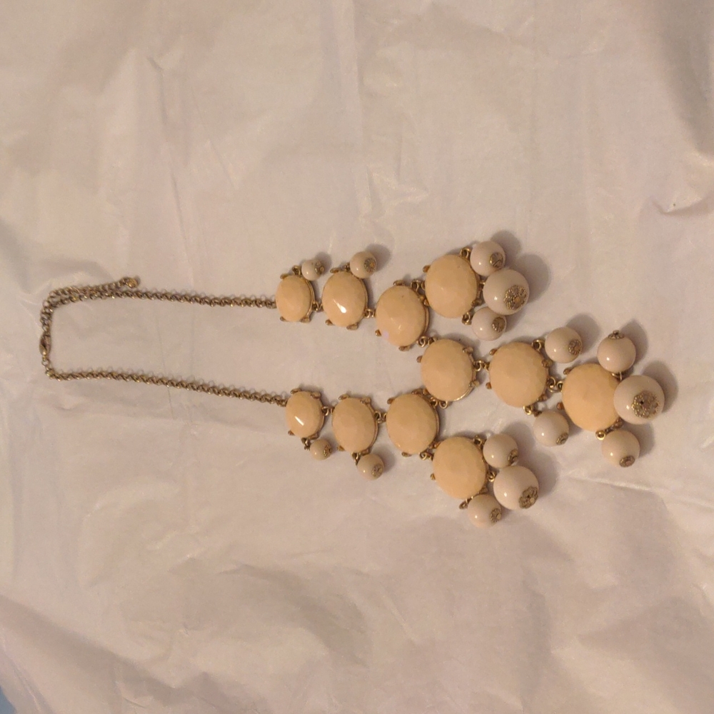 Bubble necklace